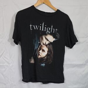 Black Twilight Graphic T-Shirt Womens Size Large (Glori)
